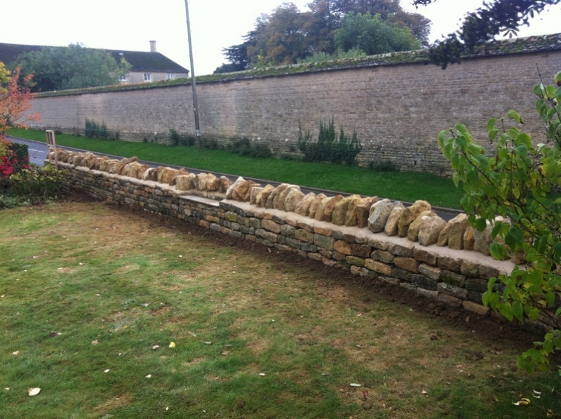 garden-wall-ufford-0885
